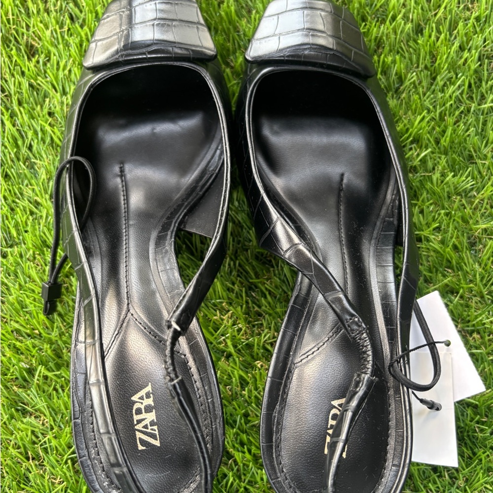 Zara Black Croc-Embossed Heels